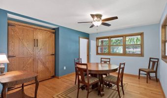 5611 Wazeecha Ave, Wisconsin Rapids, WI 54494