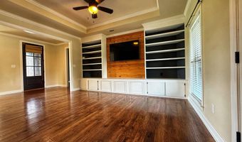 70 Gates Ln, Batesville, AR 72501