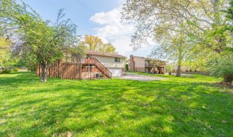 3647 E Galbraith Rd, Amberley, OH 45236