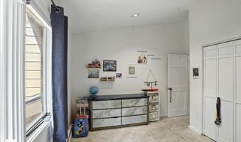 6622 Lakeway Dr, Anchorage, AK 99502
