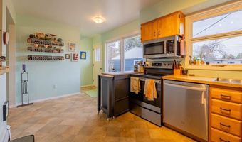 1225 Alpine Ave, Cody, WY 82414