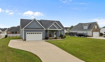 566 Hines Dr, Ayden, NC 28513