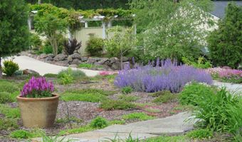 2700 E Main St, Ashland, OR 97520