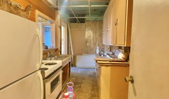 237 MILL St, Algoma, WI 54201