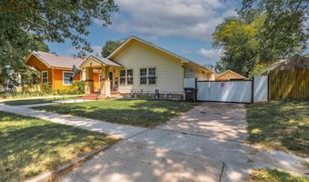 914 S A St, Arkansas City, KS 67005