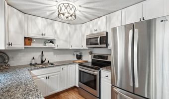 59 Corey Colonial 59, Agawam, MA 01001