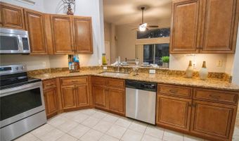 878 LAKE JACKSON Cir, Apopka, FL 32703