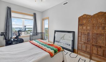 360 W Washington Ave 1204, Madison, WI 53703