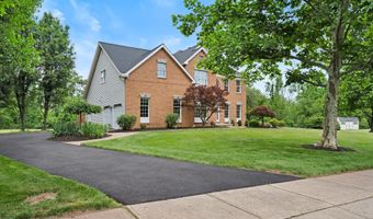 18 MONTFORT Dr, Belle Mead, NJ 08502