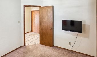 803 Latrobe Dr, Carlsbad, NM 88220