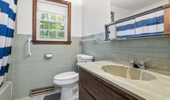 101 Drummer Rd 101, Acton, MA 01720