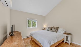 5 Bell Valley Rd, Campton, NH 03223