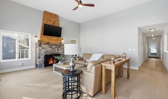 52 A 206th St, Alden, WI 54017