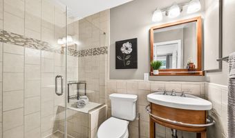 3352 BRECKENRIDGE Ct, Annandale, VA 22003