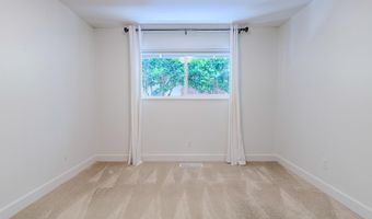 6828 Fairfield Dr, Santa Rosa, CA 95409