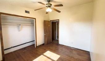 513 Holly St, Angleton, TX 77515