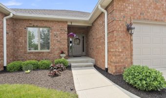 2111 Bunker Ct, Auburn, IN 46706