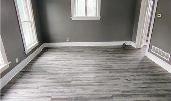 310 S Main St, Austin, MN 55912