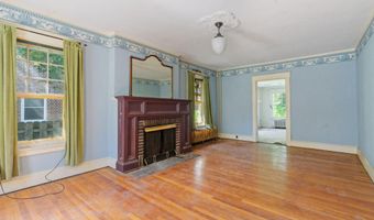 160 Manning Blvd, Albany, NY 12203