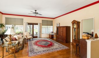 54 Bunker Hill Dr, Allentown, NJ 08501