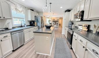 55 Kelley Rd, Batesville, AR 72501