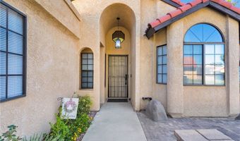 11722 Oak St, Apple Valley, CA 92308