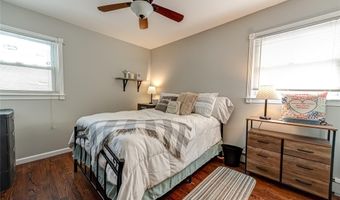19 Buchanan Ave, Amity Harbor, NY 11701
