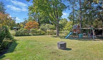 1228 WHEATSHEAF Ln, Abington, PA 19001