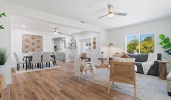 1055 S Wright Rd, Santa Rosa, CA 95407