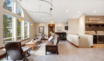 34683 Eklutna Lake Rd, Chugiak, AK 99567