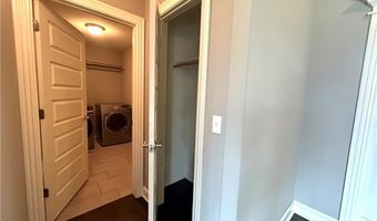 4401 Cornerstone Rd, Bentonville, AR 72713