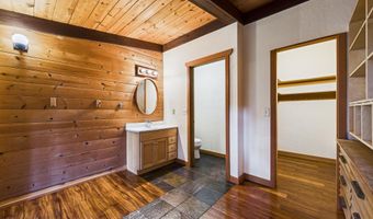 2910 Greenbriar Ln, Arcata, CA 95521