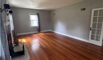 1207 8th St, Aurora, NE 68818