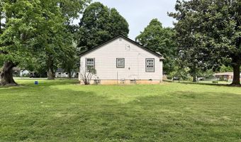 600 E Pearl St, Aurora, MO 65605