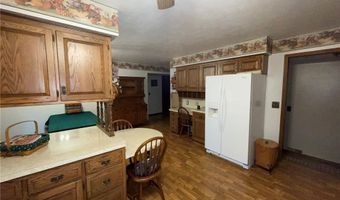 9901 Gifford Rd, Amherst, OH 44001