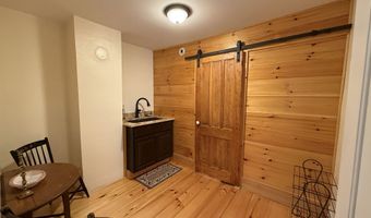 43 Park St, Brandon, VT 05733