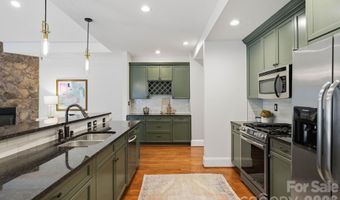 1815 DeArmon Dr, Charlotte, NC 28205