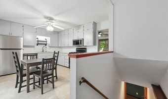 636 Garden Rd, Ames, IA 50010