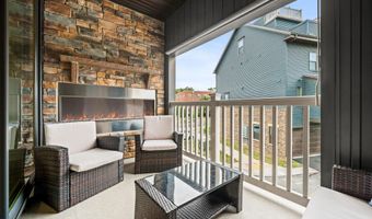 818 S GREENBRIER St, Arlington, VA 22204