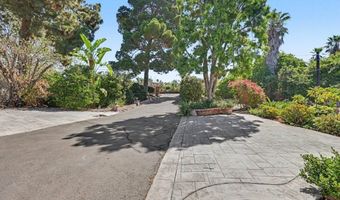 4568 Shade Rd, La Mesa, CA 91941