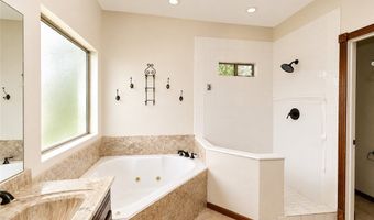 1045 S 13th St, Aransas Pass, TX 78336