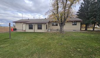 204 NE 21st Ave, Aberdeen, SD 57401