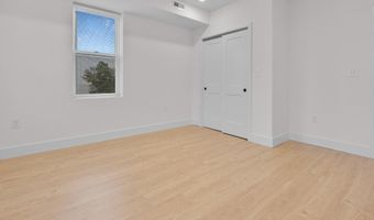 2200 E FAYETTE St 3 3RD FLOOR, Baltimore, MD 21231