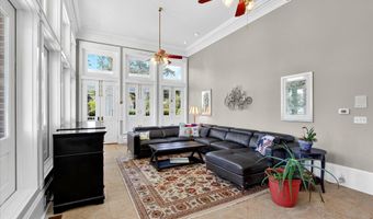 1611 Glenn Swetman St, Biloxi, MS 39530