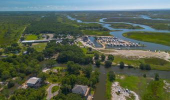 10019 E Bayou Rd, Bay St. Louis, MS 39520