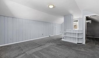14861 Russell Ave, Allen Park, MI 48101