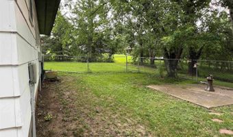 2040 Clover Dr, Akron, IA 51001