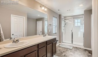 806 White Crow St, Aurora, CO 80018