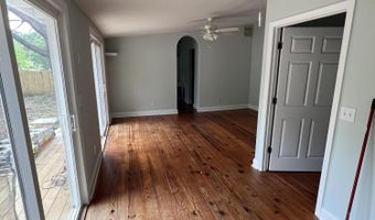 8480 Doar Rd, Awendaw, SC 29429