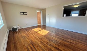 70 Carroll Ave 507, Newport, RI 02840